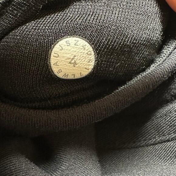 Lululemon Lead The Pack Tight Black Women's Size 4 Excellent Used Condition - Picture 3 of 6